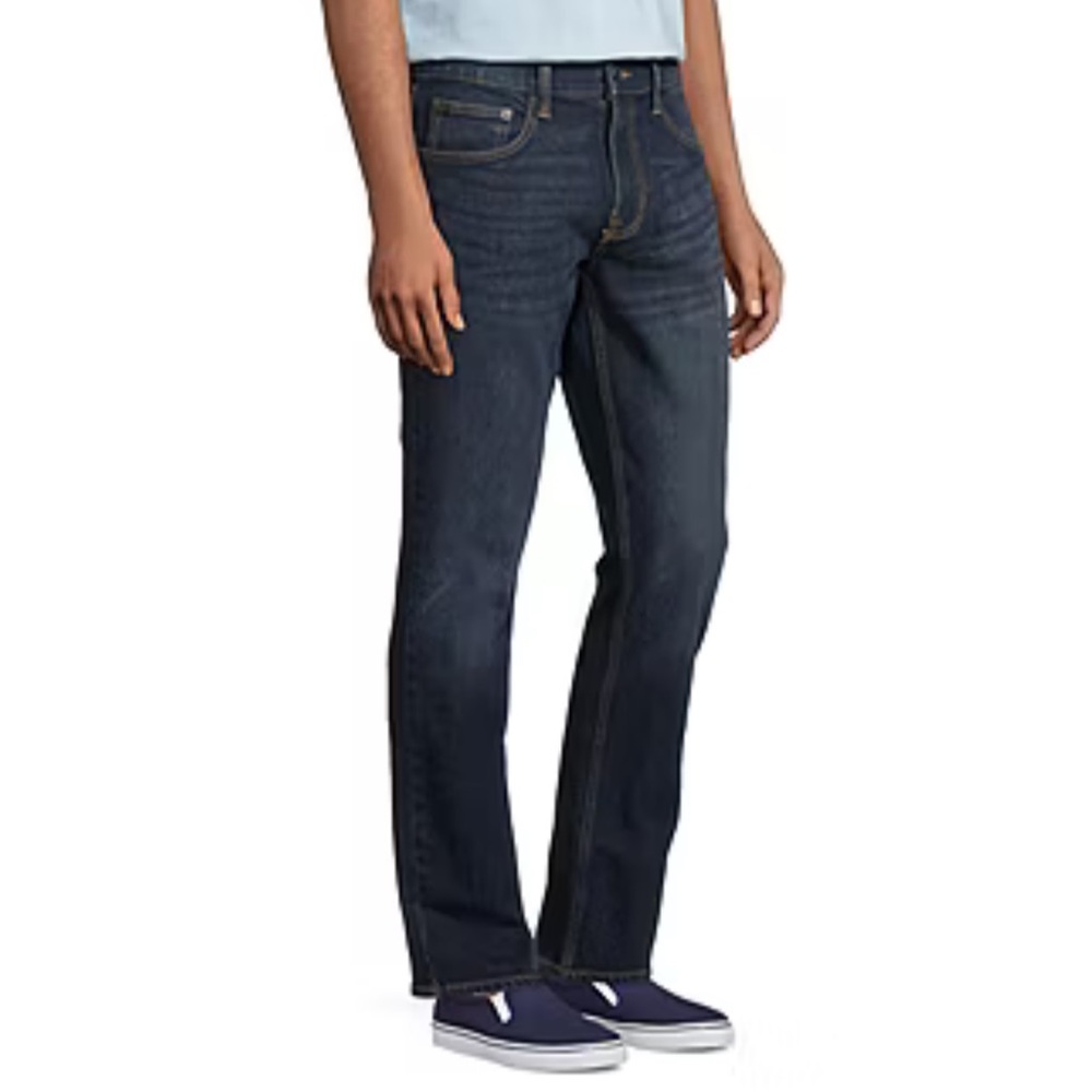 Arizona Jean Company Men’s Straight Fit Jeans